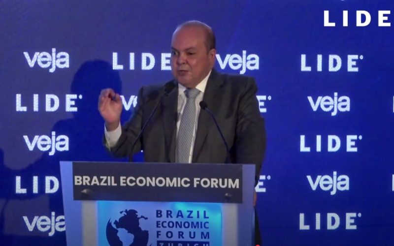 Governo do DF vai investir em transição energética com foco em energia solar e sustentabilidade